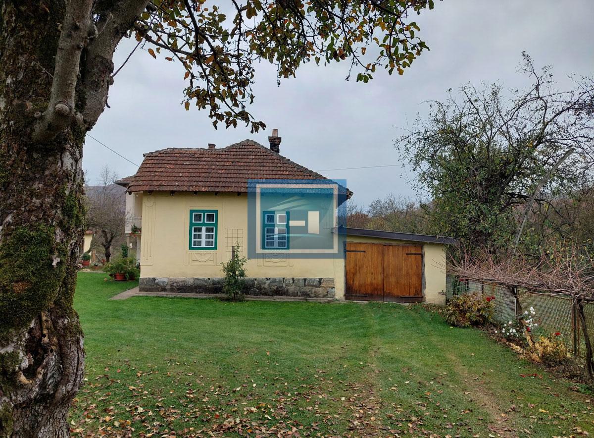 Na prodaju veliko imanje u okolini Vrnjačke Banje