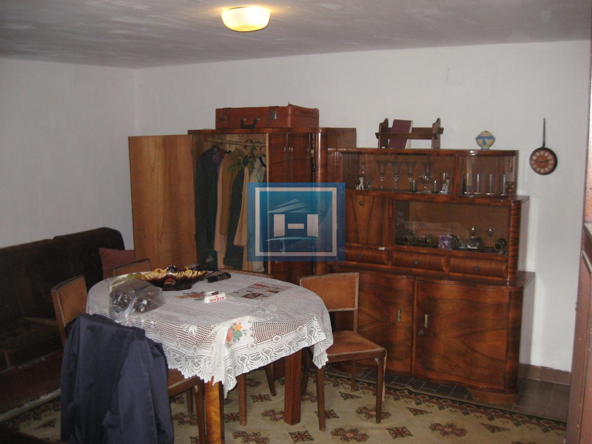 Prodaje se porodična kuća u Vrnjačkoj Banji kod Akva parka
