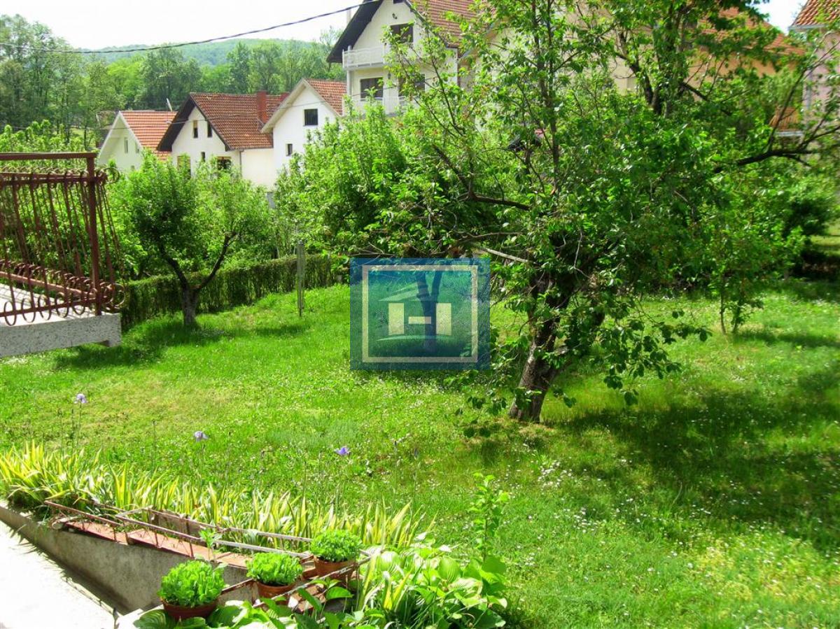 Prodaje se porodična kuća u Vrnjačkoj Banji kod Akva parka