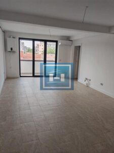 Trosoban stan u novogradnji odmah useljiv