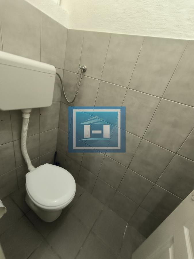 IZDAVANJE LOKALA – CENTAR GRADA – 130m²