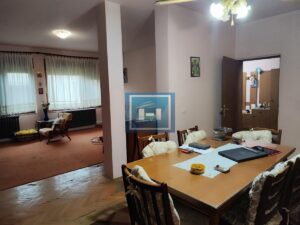 Kompletno seosko domaćinstvo
