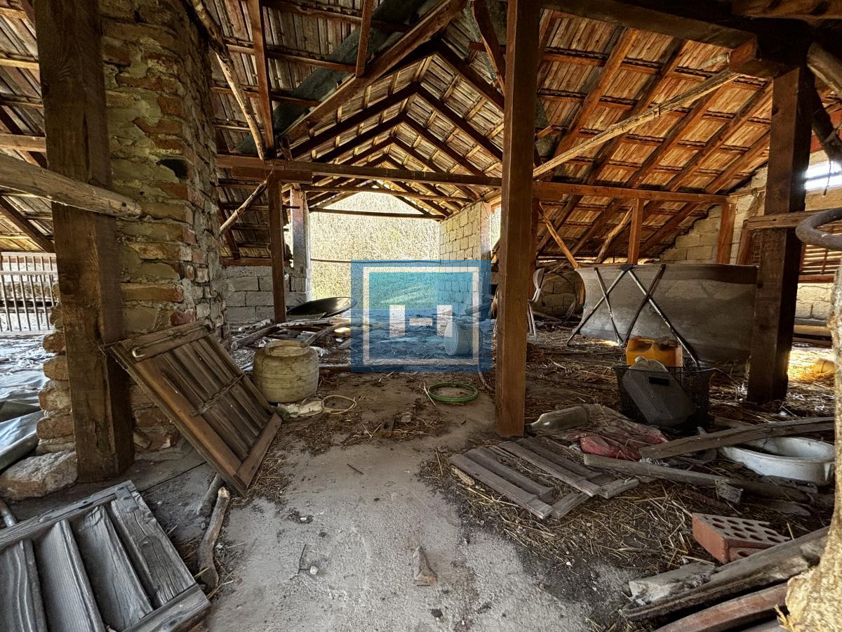 Povoljna kuća u selu Miloševo