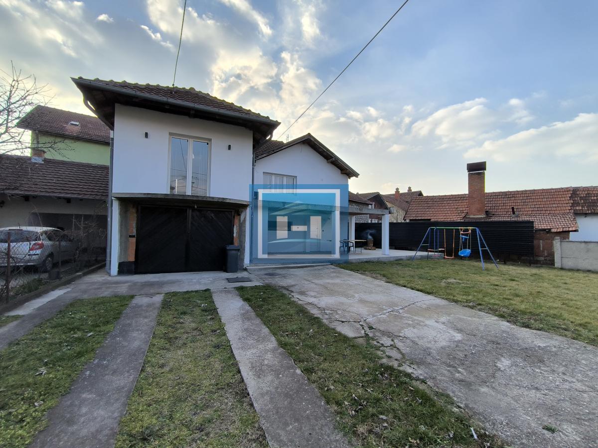 Kompletno nameštena moderna kuća u Ćupriji