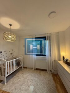 Na prodaju – Porodični stan u luksuznom kompleksu