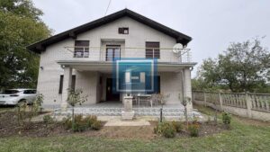NA PRODAJU – SEOSKA KUĆA NA SAMO 12 KM OD GRADA!