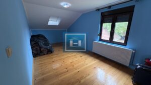 NA PRODAJU – SEOSKA KUĆA NA SAMO 12 KM OD GRADA!