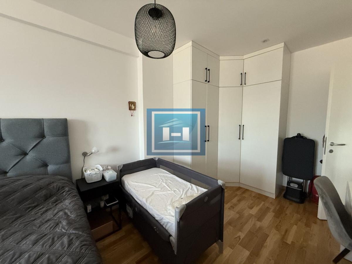 Na prodaju – Porodični stan u luksuznom kompleksu