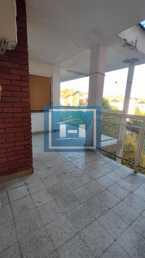 Veći porodični stan koji nudi maksimalni porodični komfor