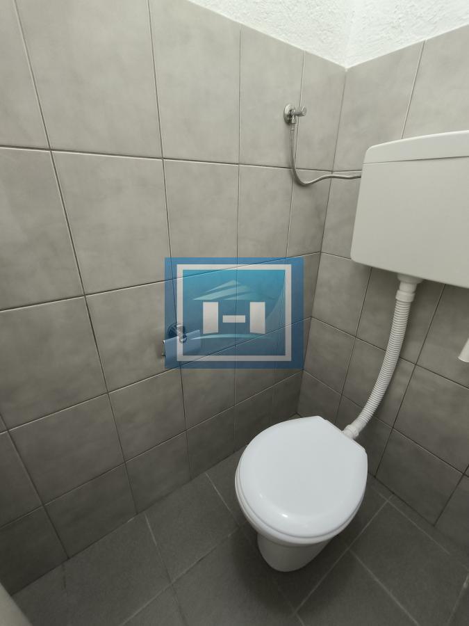 IZDAVANJE LOKALA – CENTAR GRADA – 130m²