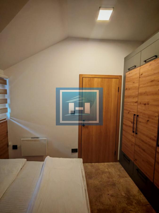 Pet zasebnih stambenih jedinica u Konacima