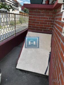 Manja, prizemna kuća