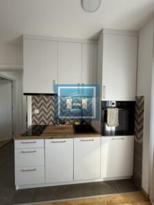 Na prodaju – Porodični stan u luksuznom kompleksu