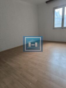 Prizemna kuća od 92 m² sa garažom – Ćuprija, blizina Doma zdravlja