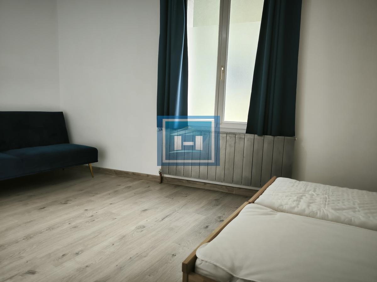 Kompletno nameštena moderna kuća u Ćupriji
