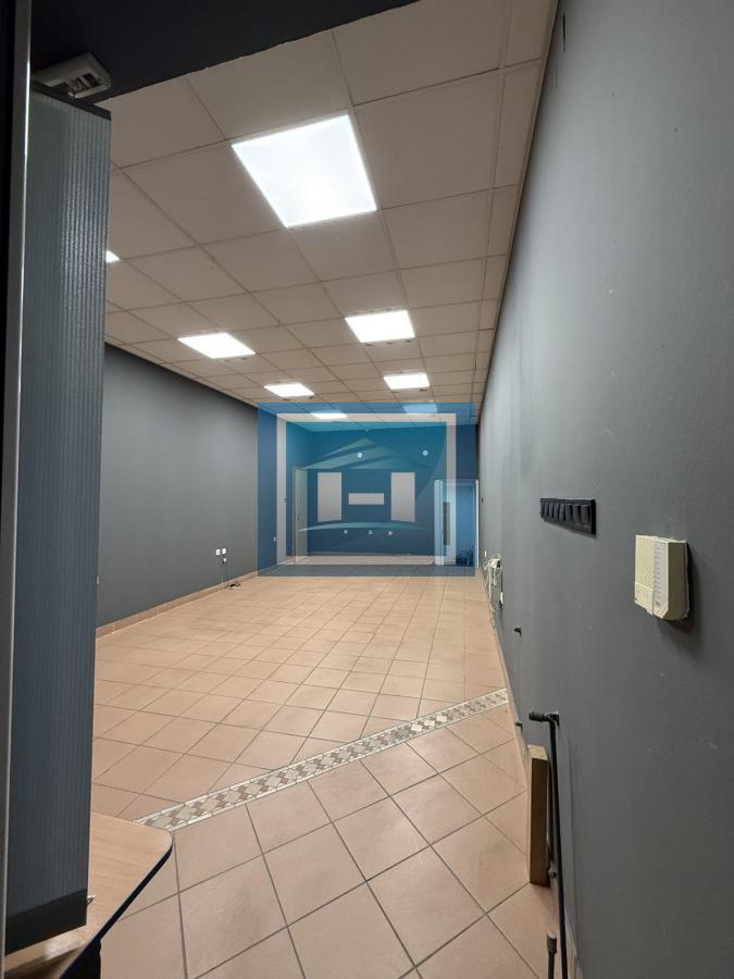 Višenamenski lokal na atraktivnoj lokaciji u Jagodini – 61.000 €