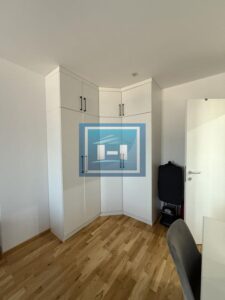 Na prodaju – Porodični stan u luksuznom kompleksu