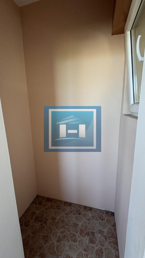 PRODAJE SE STAN U STROGOM CENTRU – DVOSTRANO ORIJENTISAN SA POGLEDOM NA CRKVU I CENTAR GRADA!