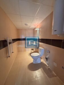 IZUZETAN STAN ZA POSLOVNI PROSTOR ILI PORODIČNO STANOVANJE