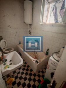 Starija kuća za renoviranje