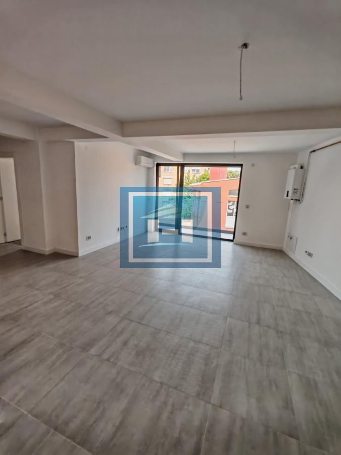 Trosoban stan u novogradnji odmah useljiv