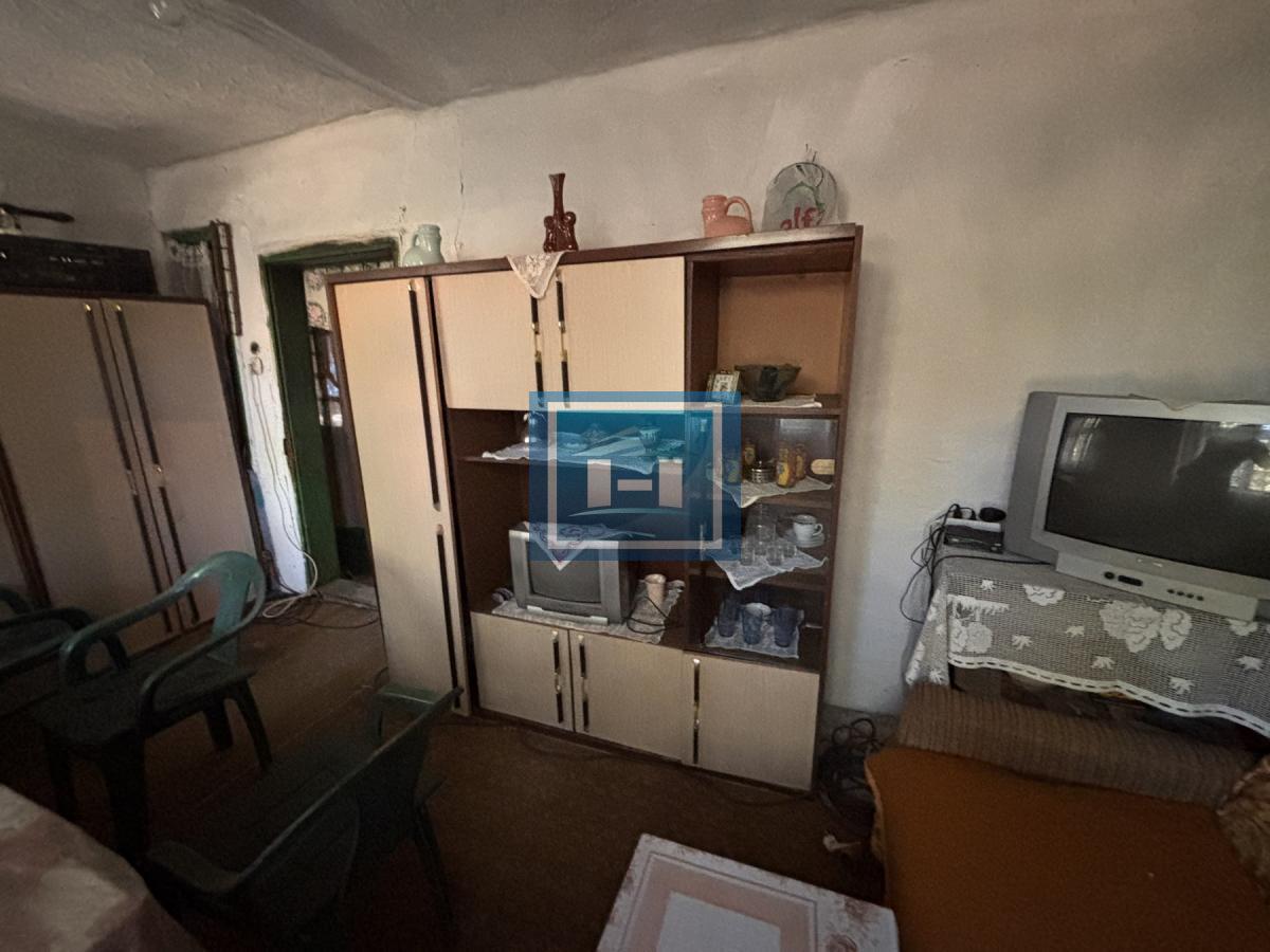 Na prodaju – Seosko imanje u Dubokoj (7.7 ari), kuća + pomoćne zgrade + dodatna parcela | SAMO 13.000 €