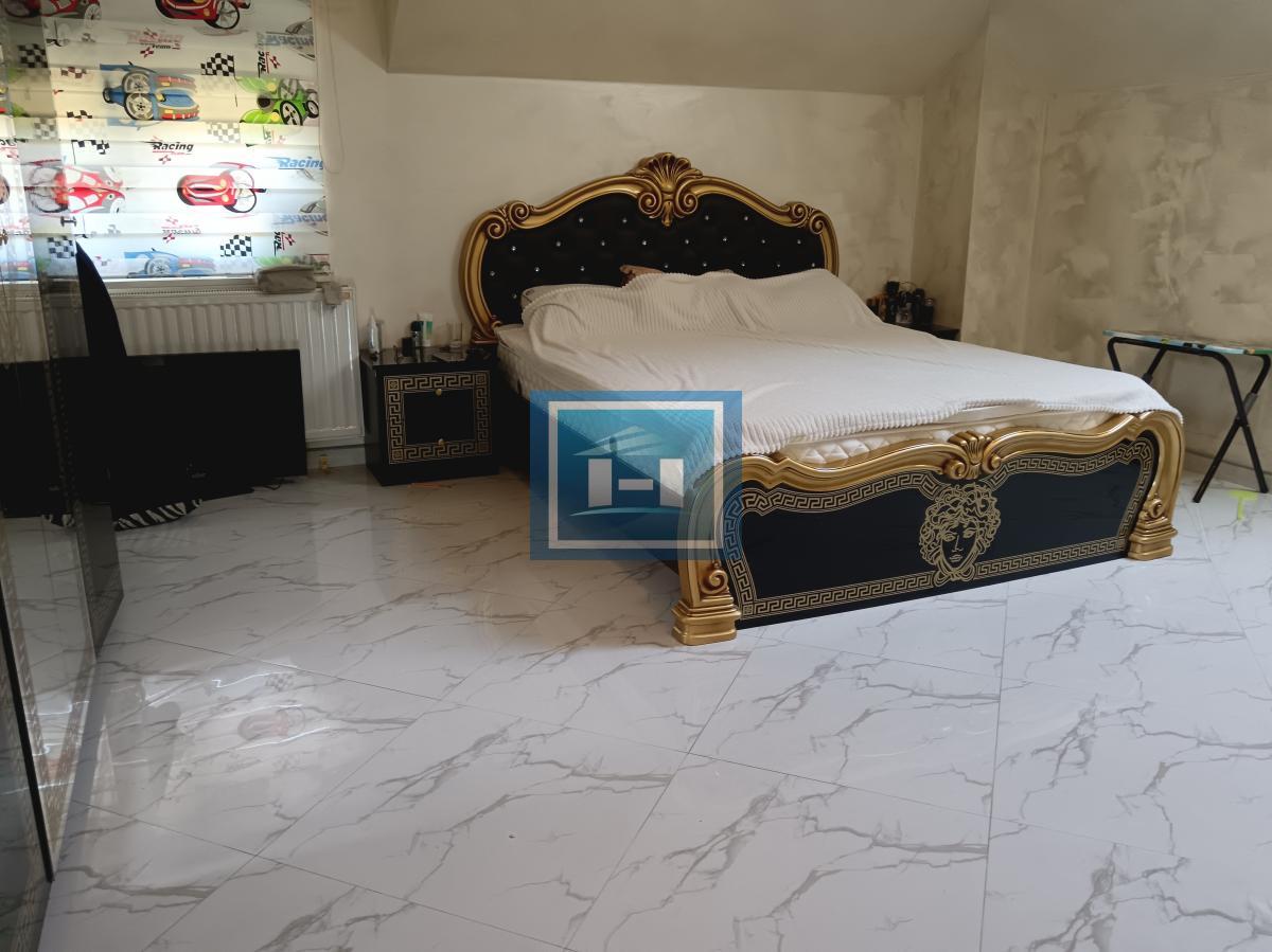 Idealno za preduzetnike – Kuća sa halom i vagom do 60 tona!