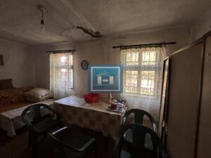 Na prodaju – Seosko imanje u Dubokoj (7.7 ari), kuća + pomoćne zgrade + dodatna parcela | SAMO 13.000 €