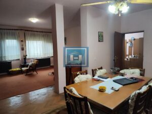 Kompletno seosko domaćinstvo