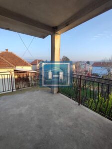Kompletno seosko domaćinstvo