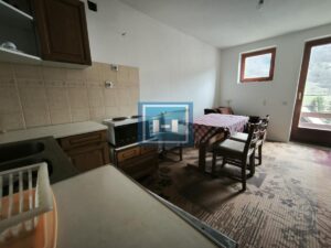 Kuća u Brzeću – Blizu Gondole, S Potencijalom za 3 Apartmana!