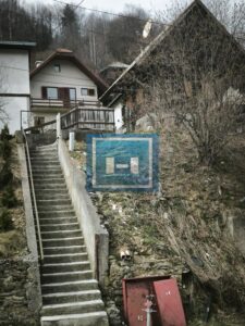 Kuća u Brzeću – Blizu Gondole, S Potencijalom za 3 Apartmana!