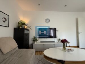 Na prodaju – Porodični stan u luksuznom kompleksu