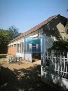 DVE KUĆE + POMOĆNI OBJEKAT NA PLACU OD 116,63 ARA