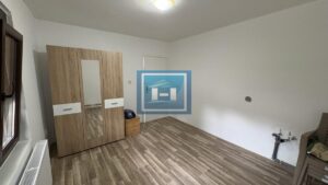 NA PRODAJU – SEOSKA KUĆA NA SAMO 12 KM OD GRADA!