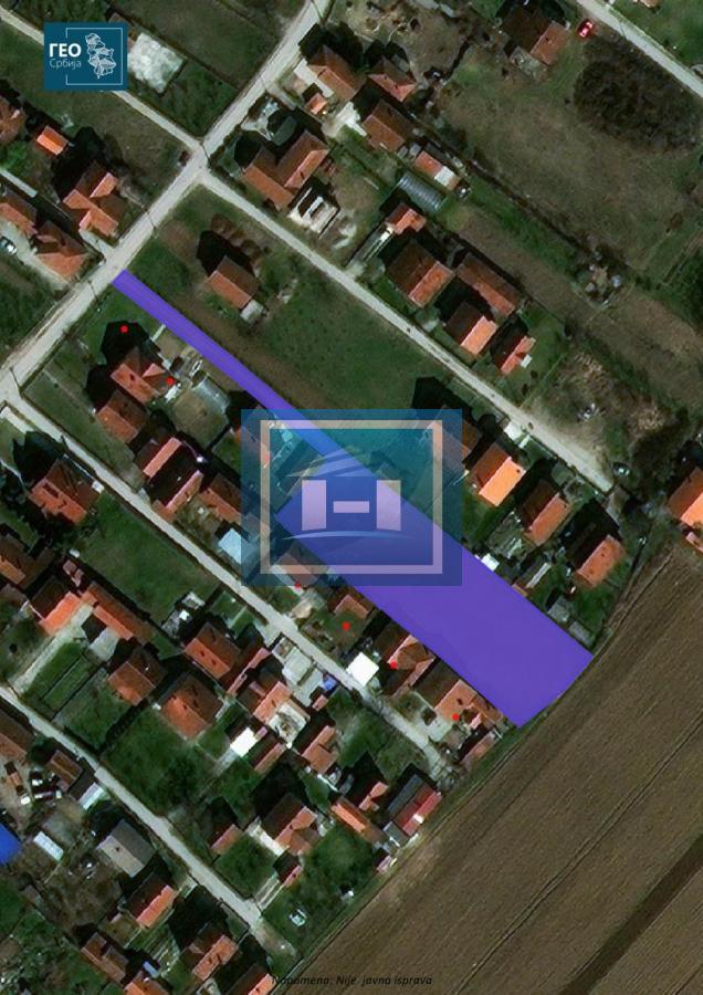 Prodaje se plac na samo 2km od grada