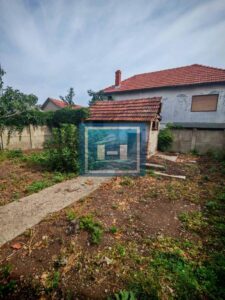 Starija kuća za renoviranje