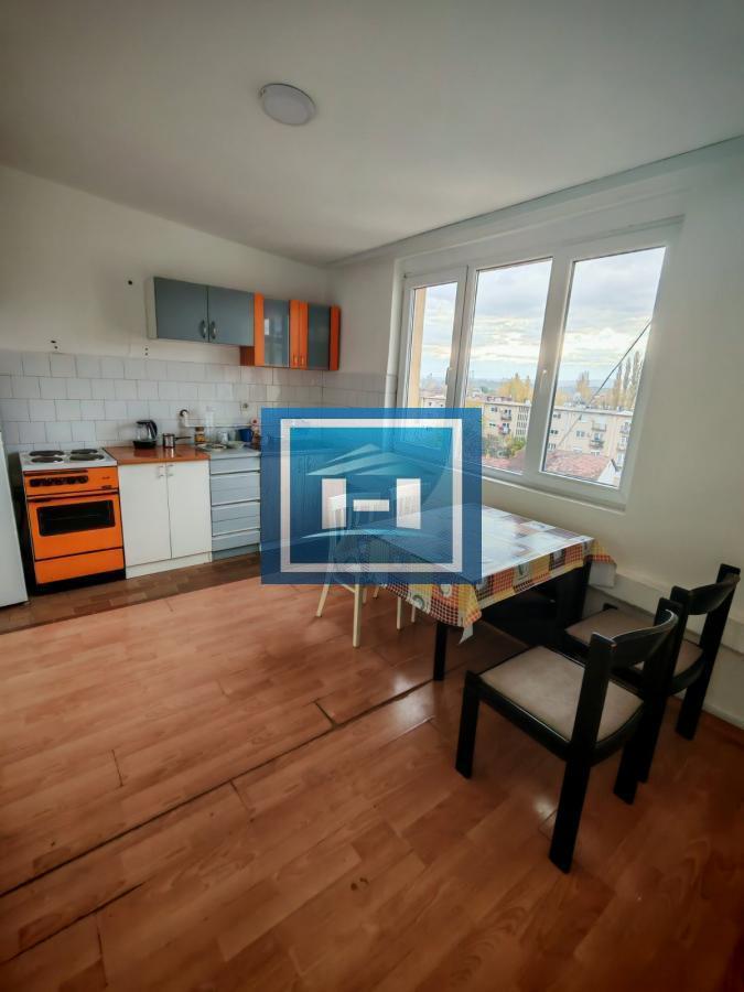 Prodaja dvoiposobnog stana