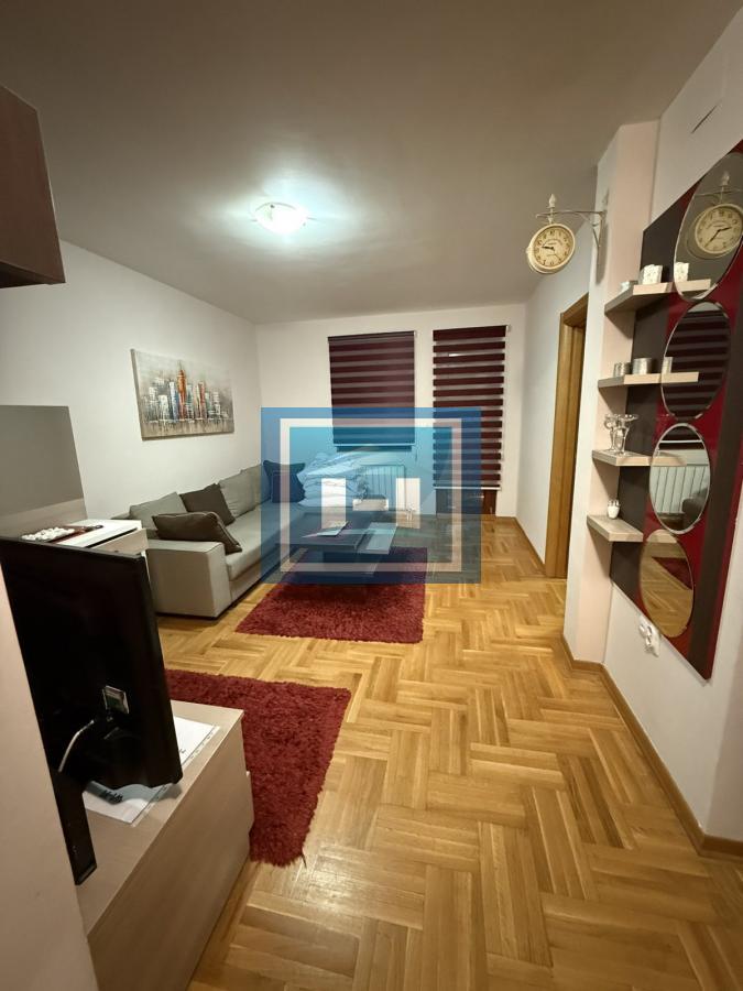 Top investicija na Zlatiboru – prvi sprat, odvojena spavaća soba, 41 m²