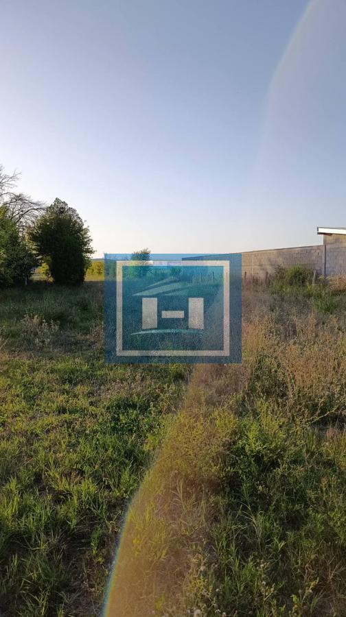 Velika parcela na Ribarskom putu