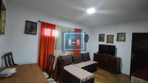 Kuća u okolini Jagodine na dva nivoa odmah useljiva sa svim priključcima