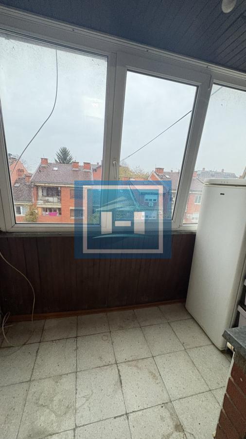 Izdaje se stan okružen zelenilom – idealan za miran i kvalitetan život