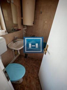 Prodaja dvoiposobnog stana