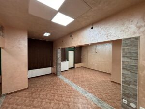 Izdaju se dva lokala spojena u jednom u centru Jagodine