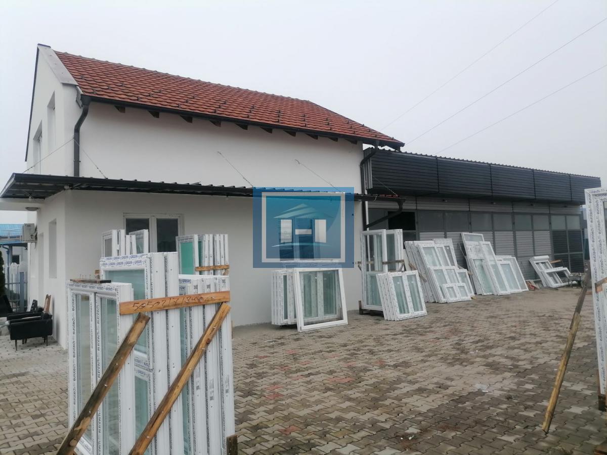 IZDAJE SE POSLOVNO–SKLADIŠNI OBJEKAT –