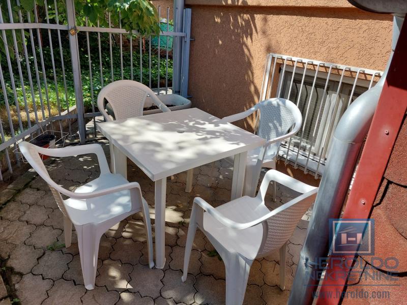 Stan apartmanskog tipa u blizini Akva Parka i izletišta Potok