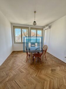 Komforan salonac u centru grada