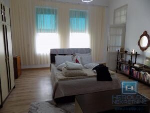 Veliki stan sa velikim potencijalom!