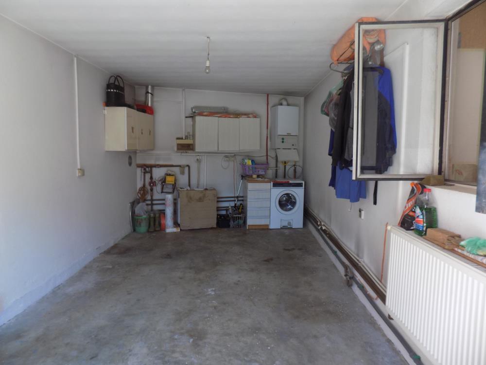 3 kuće u dvoruštu/Kružni tok