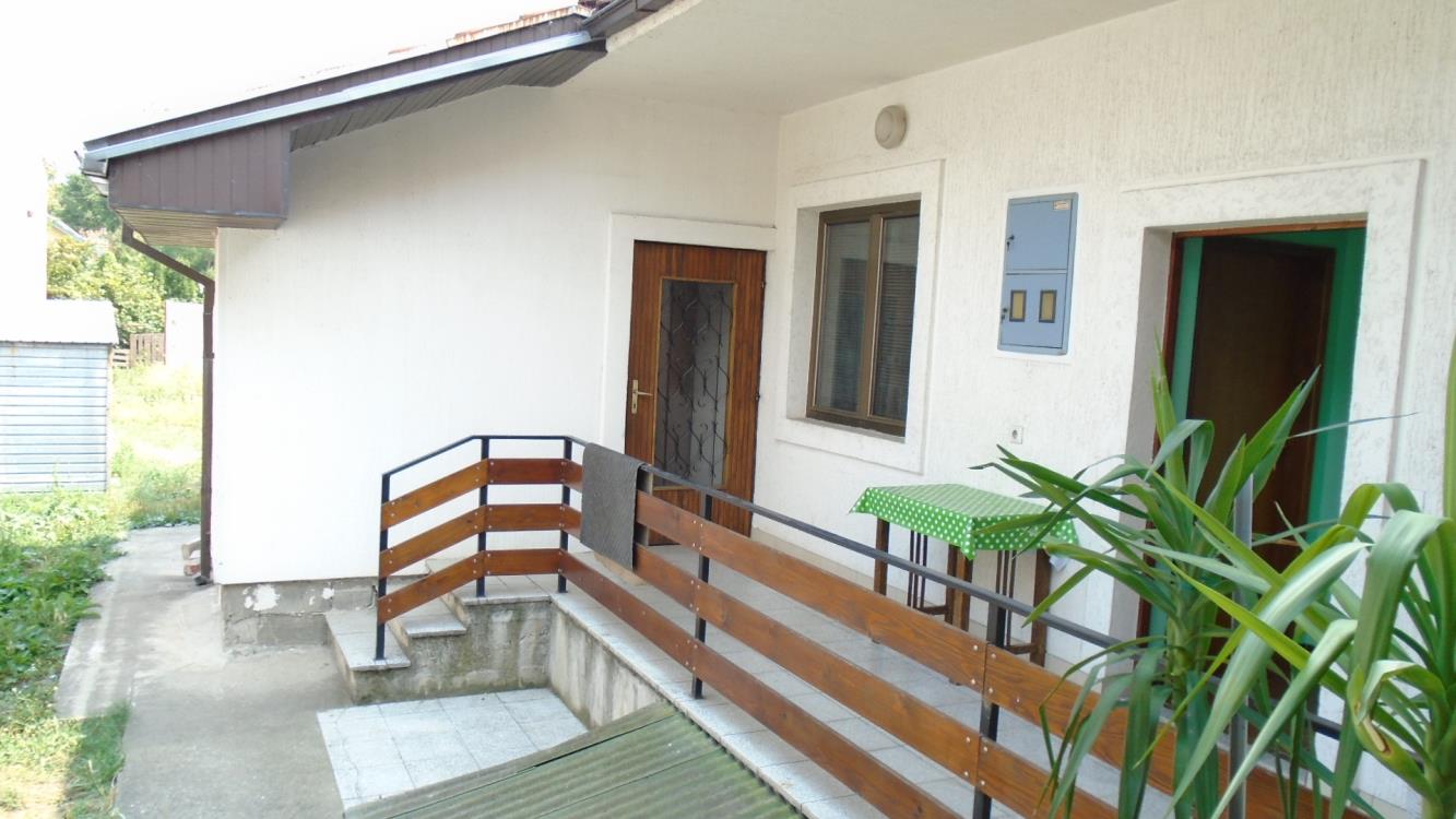 Kuća u širem centru Jagodina (prodaja)